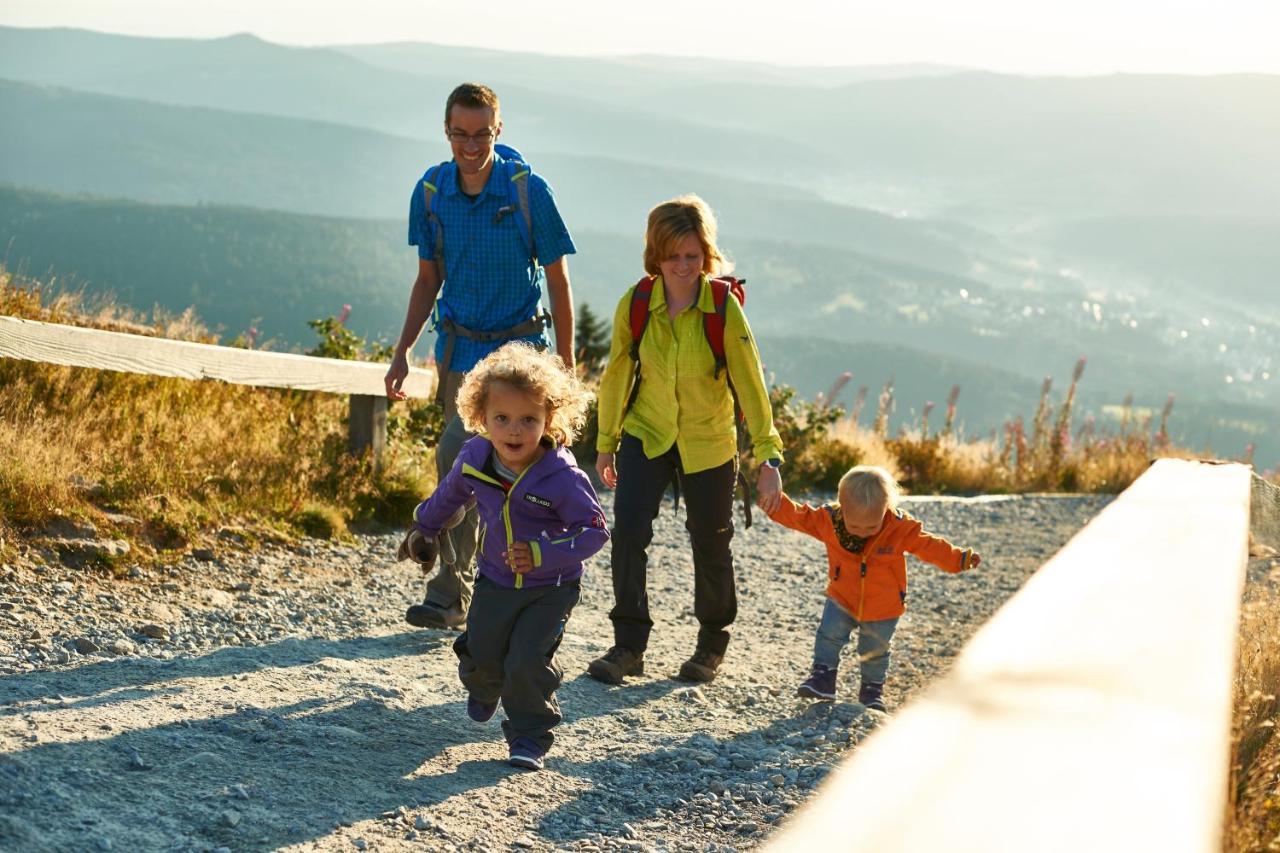 Wander Und Aktiv Hotel Roesslwirt Lam Esterno foto