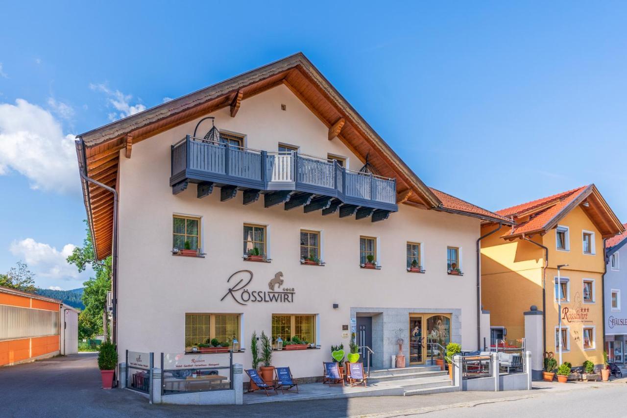 Wander Und Aktiv Hotel Roesslwirt Lam Esterno foto