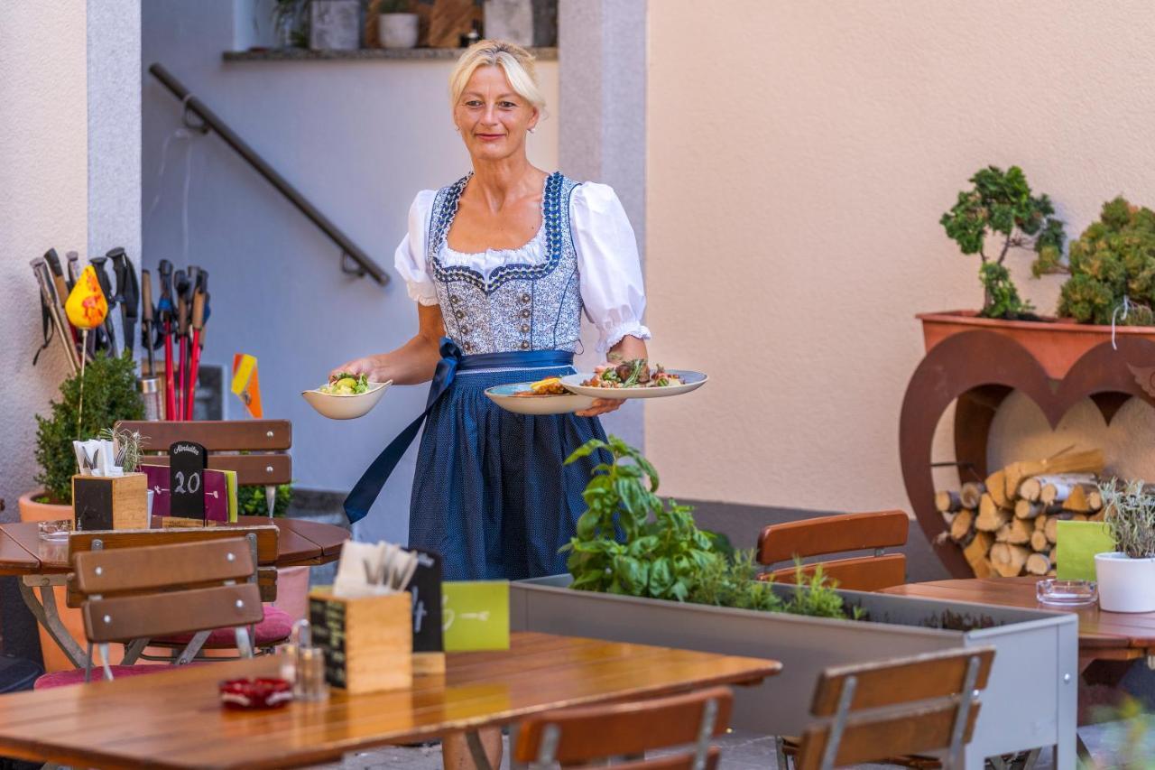 Wander Und Aktiv Hotel Roesslwirt Lam Esterno foto