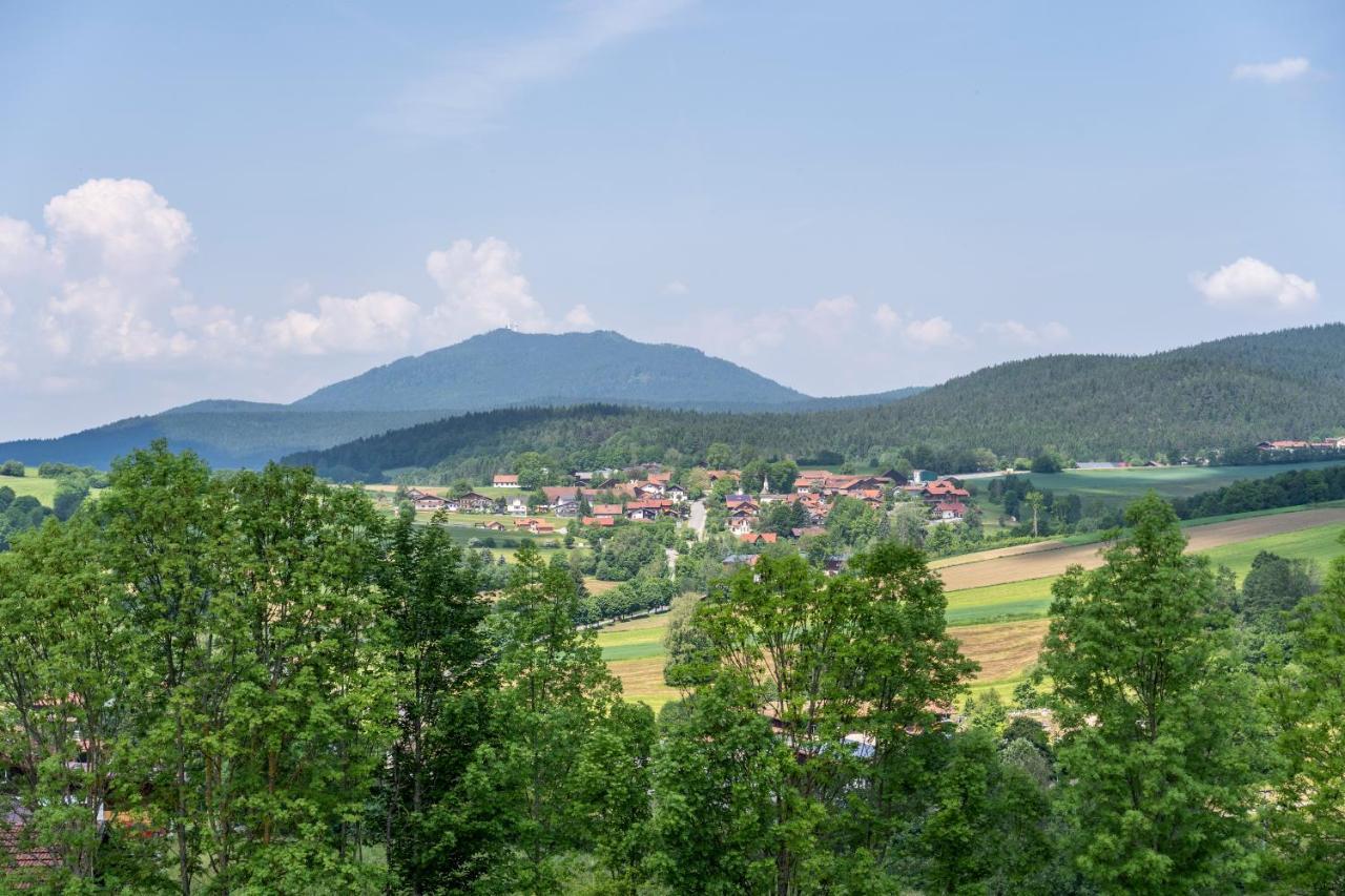 Wander Und Aktiv Hotel Roesslwirt Lam Esterno foto